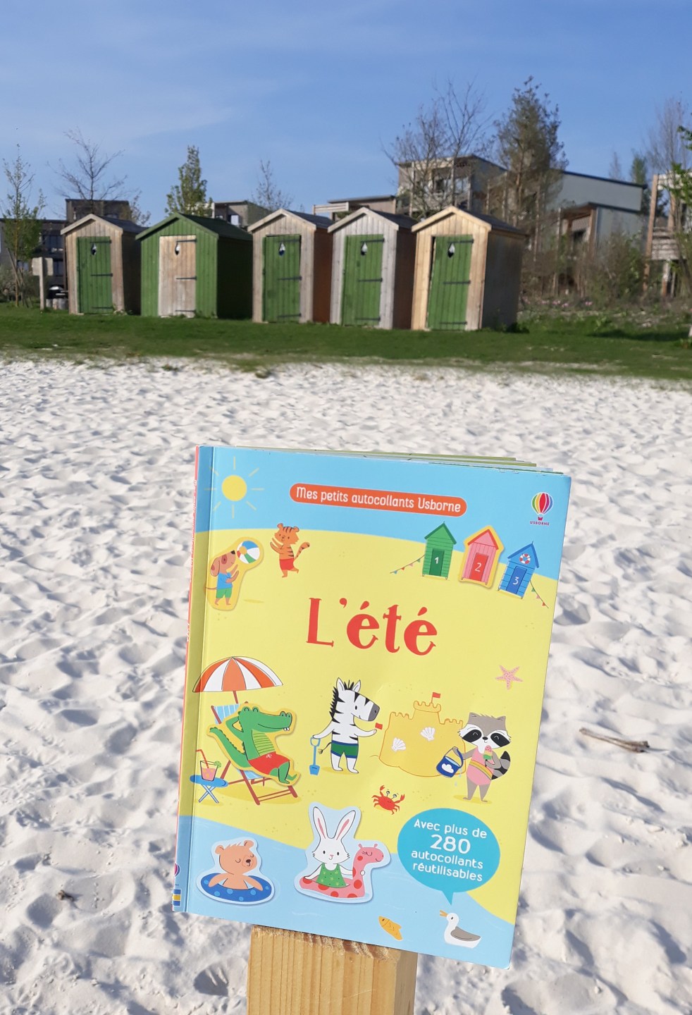 « Mes petits autocollants Usborne: l’été »