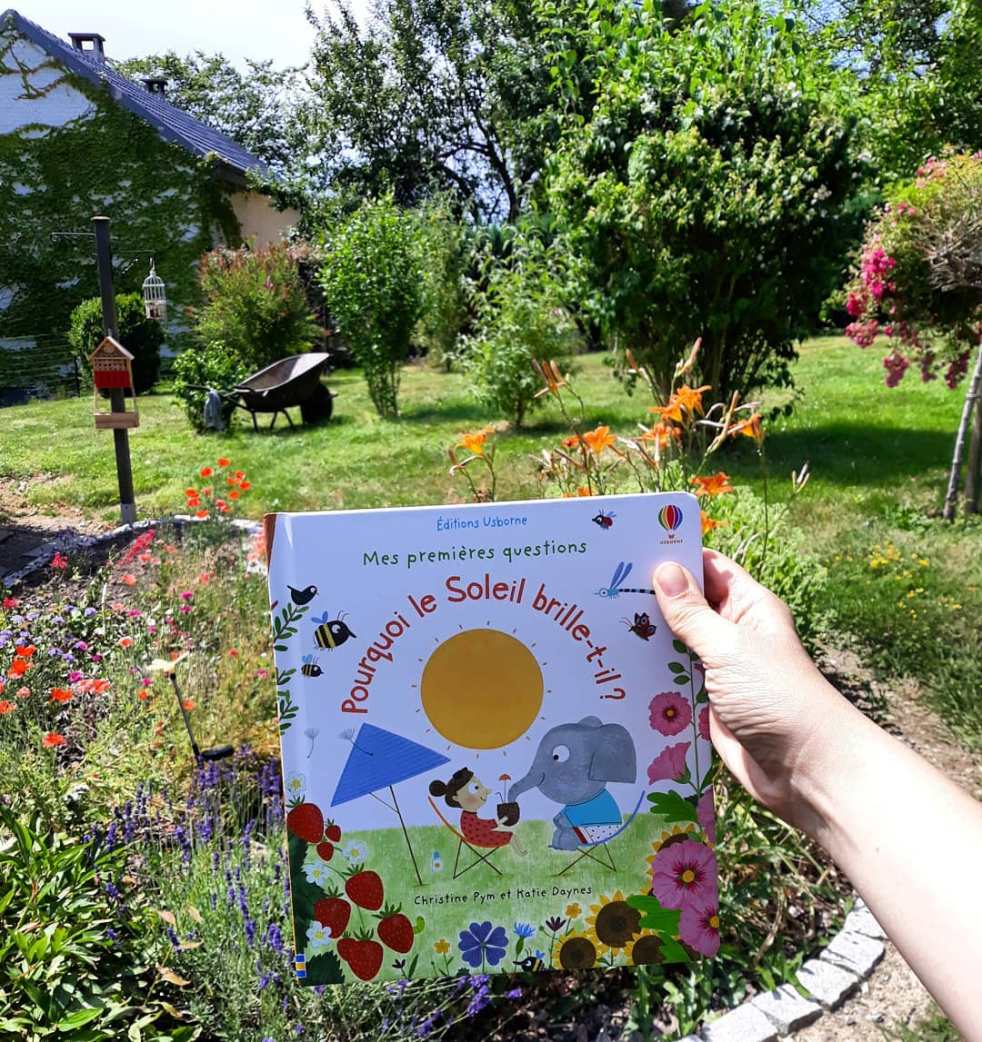 "Pourquoi le soleil brille-t-il?" de Christine Pym et Katie Daynes