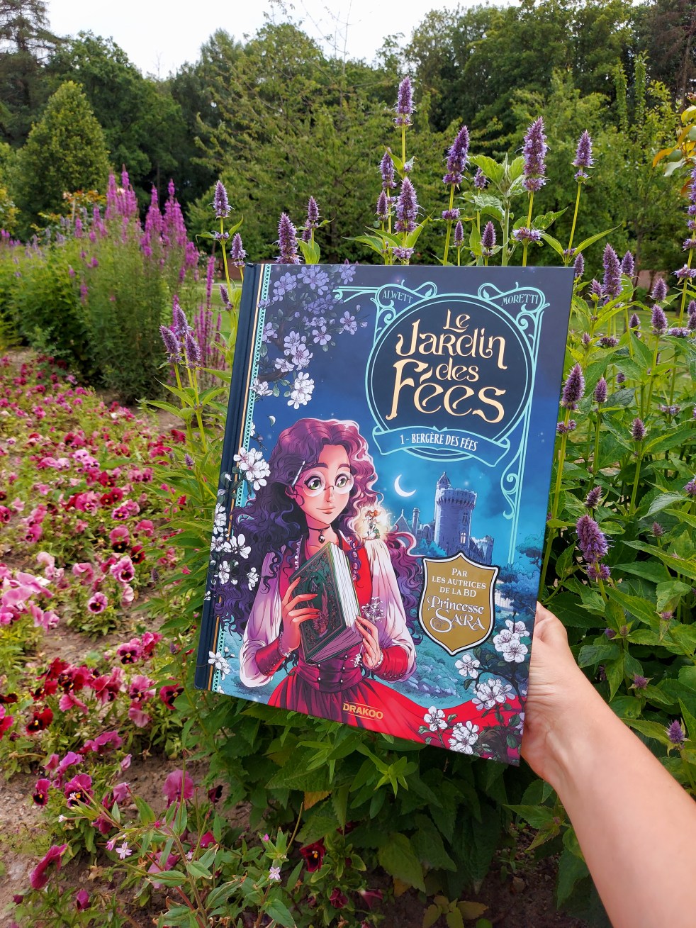 Le jardin des fées tome 1 : Bergère des fées d'Audrey Alwett