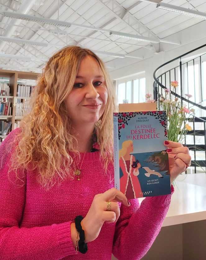 « La Folle destinée des Kerdelec tome 1 : Un secret bien gardé » est un roman d'Aurore Drecourt
